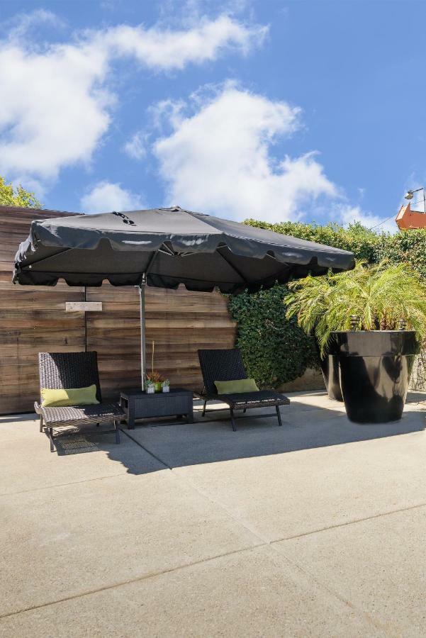 The Greens Hotel On Del Paso Sacramento Exterior photo